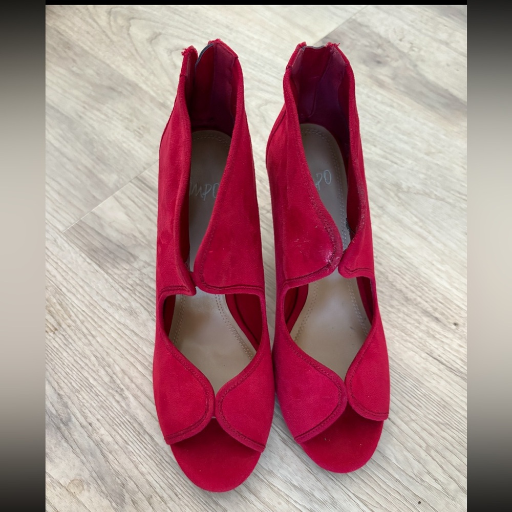 Impo Vibrant Red art deco Suede 3 inch Heels y2k statement size 10